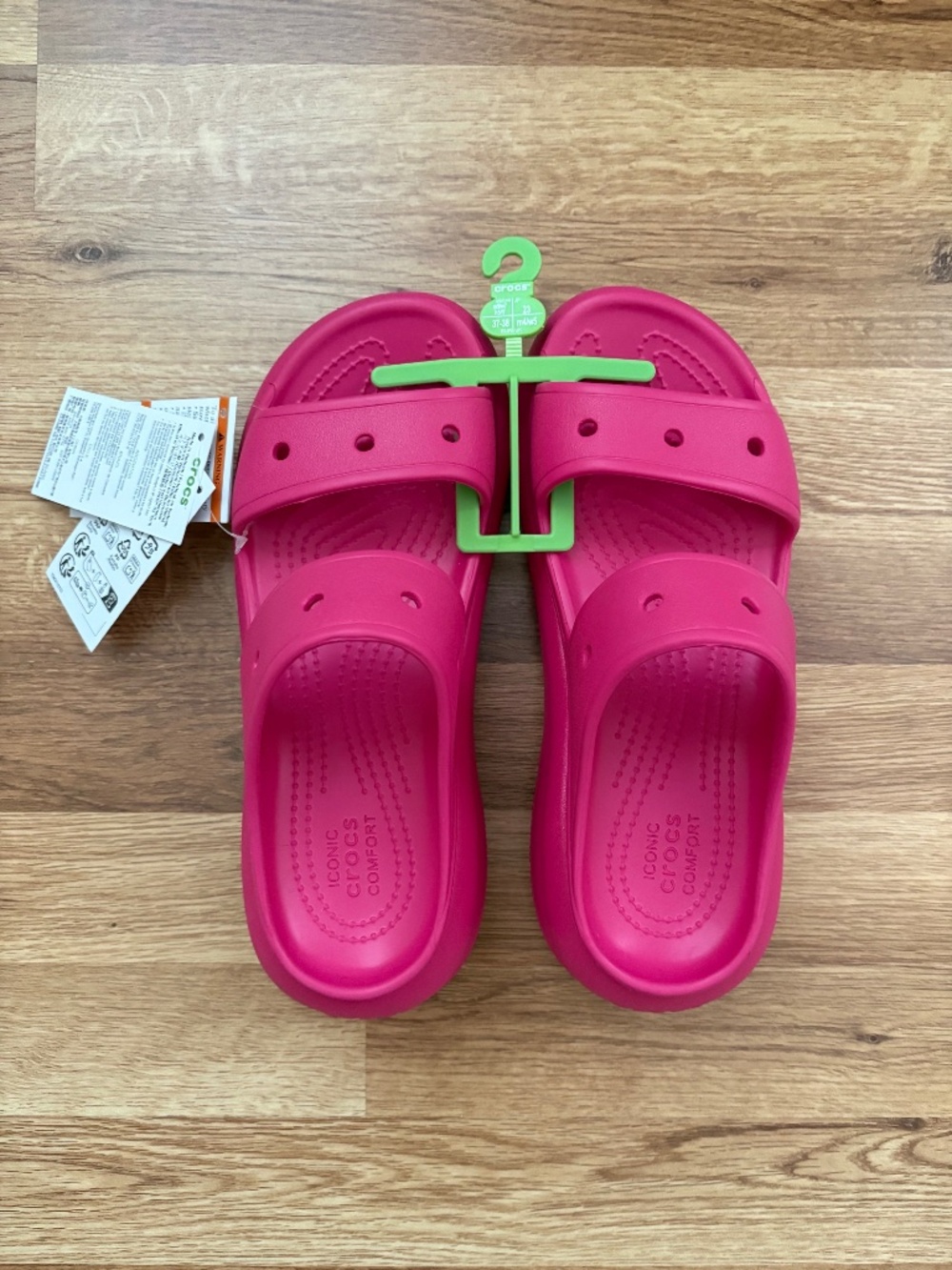 NWT CROCS Women’s Crush Sandals